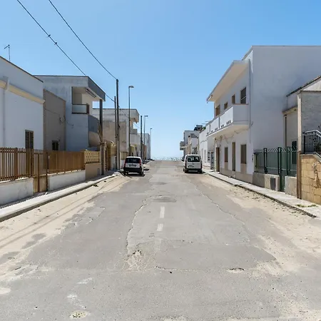 Acqua Cristallina 50 Metri Dal Mare Holiday home