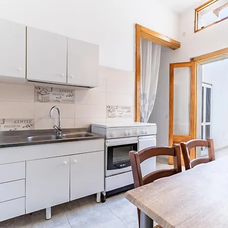Acqua Cristallina 50 Metri Dal Mare Holiday home Torre Lapillo